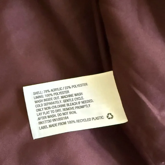 Plush Faux Fur Cropped Coat in Burgundy - Picture 4 of 4